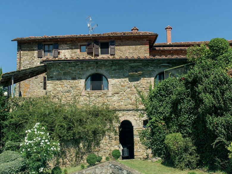 Appealing Holiday Home With Terrace, Garden, Swimming Pool
