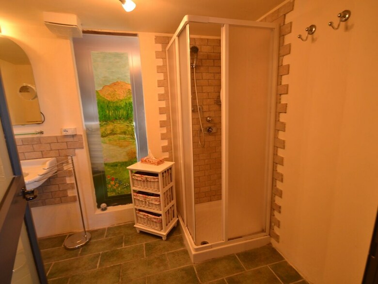 Spacious Holiday Home In Bagni Di Lucca With Terrace