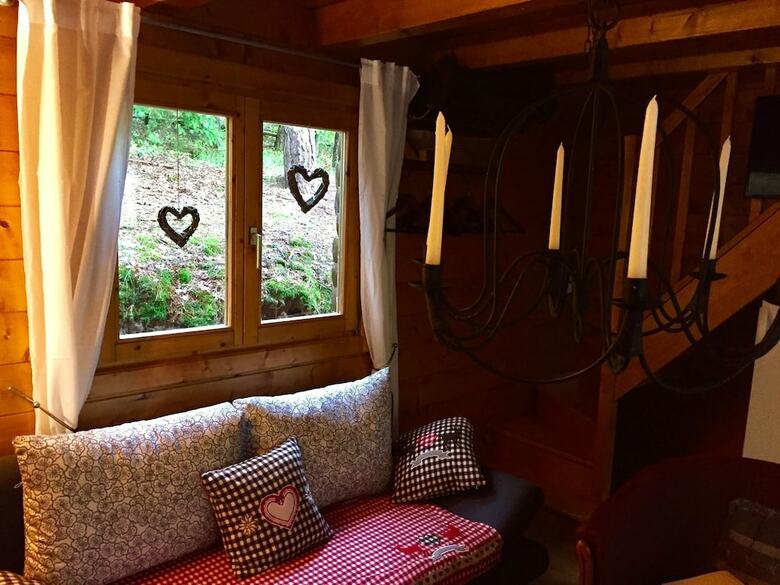 Cozy Chalet In Bousseviller Lotharingen With Private Sauna