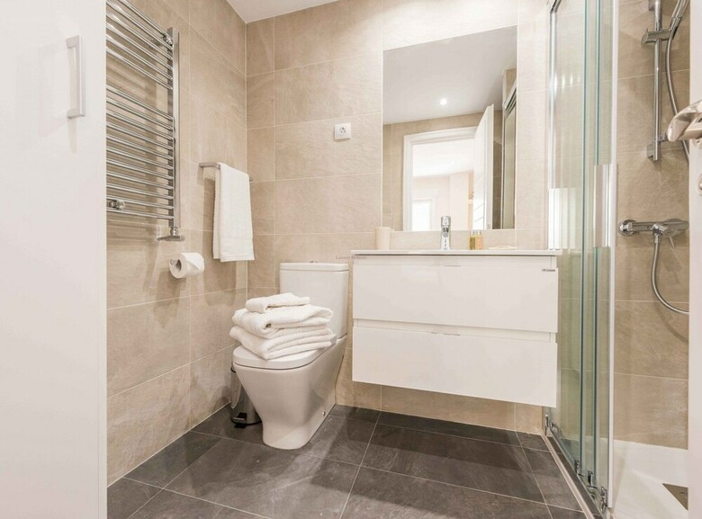 1 Bedroom Barrio Salamanca - Goya