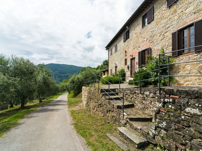 Stunning House With Pool And Stunning Rural Views