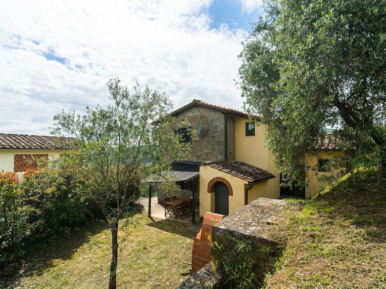 Stunning House With Pool And Stunning Rural Views