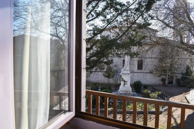 Theonimfi Stone Villa In Mountain Paradise