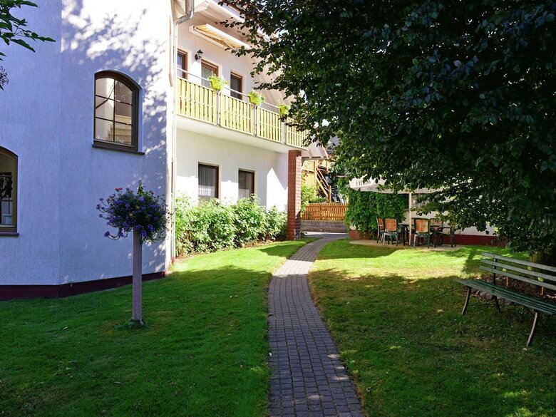 Quaint Apartment In Eimelrod By The Forest