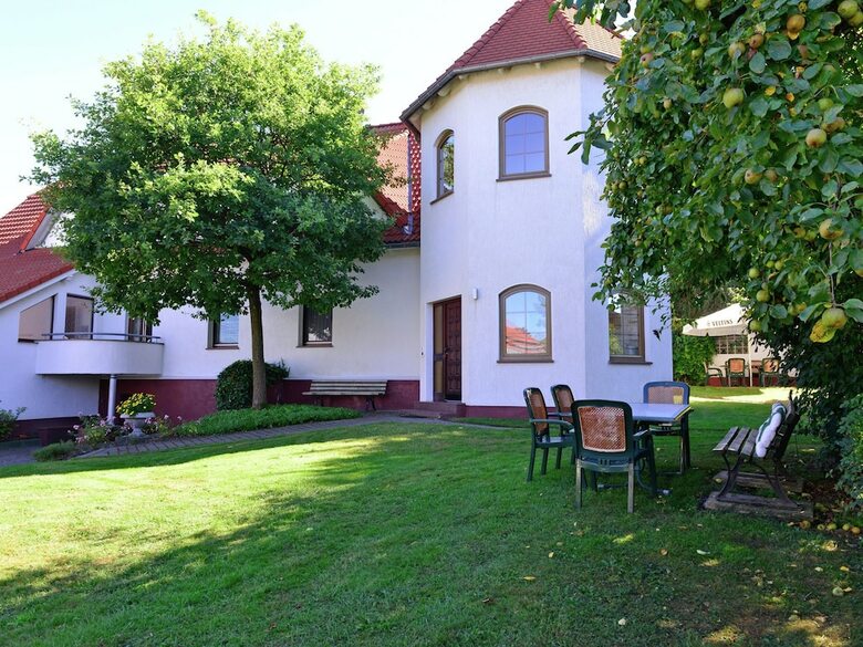 Quaint Apartment In Eimelrod By The Forest