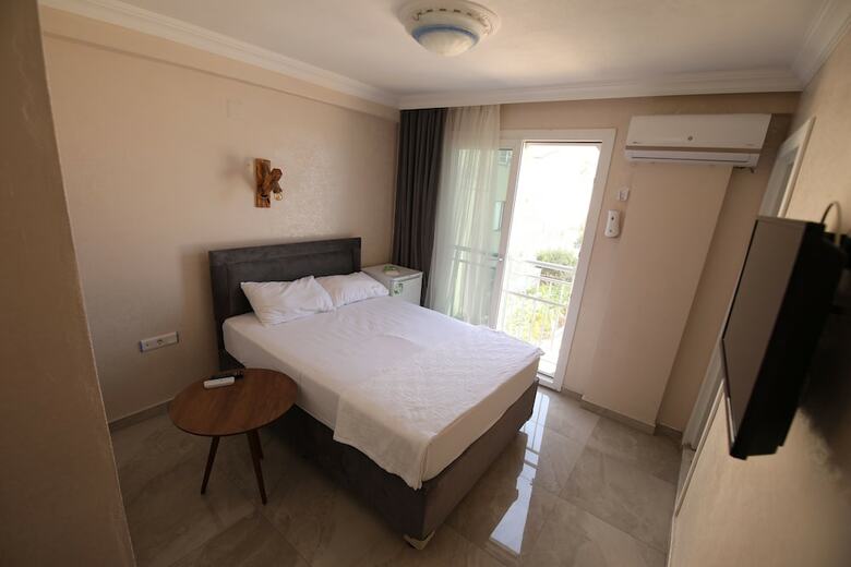 Hotel Mose Restoran Motel Beach