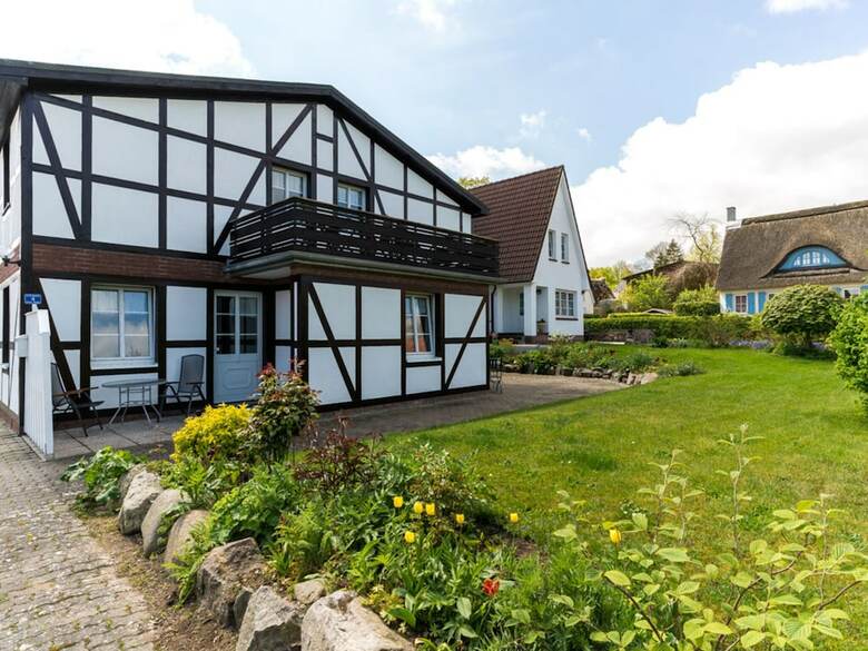 Apartment In Wohlenberg With Balcony, Garden, Bbq, Heating