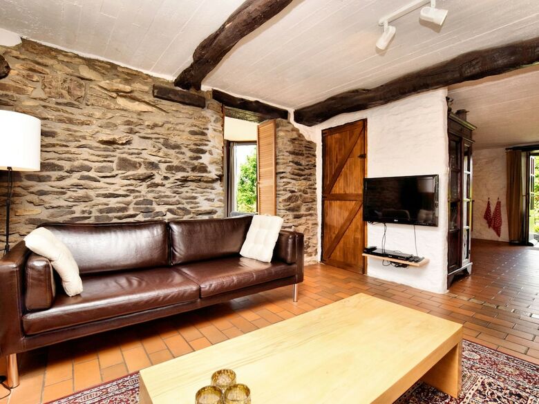 Small Romantic Holiday House In The Ardennes