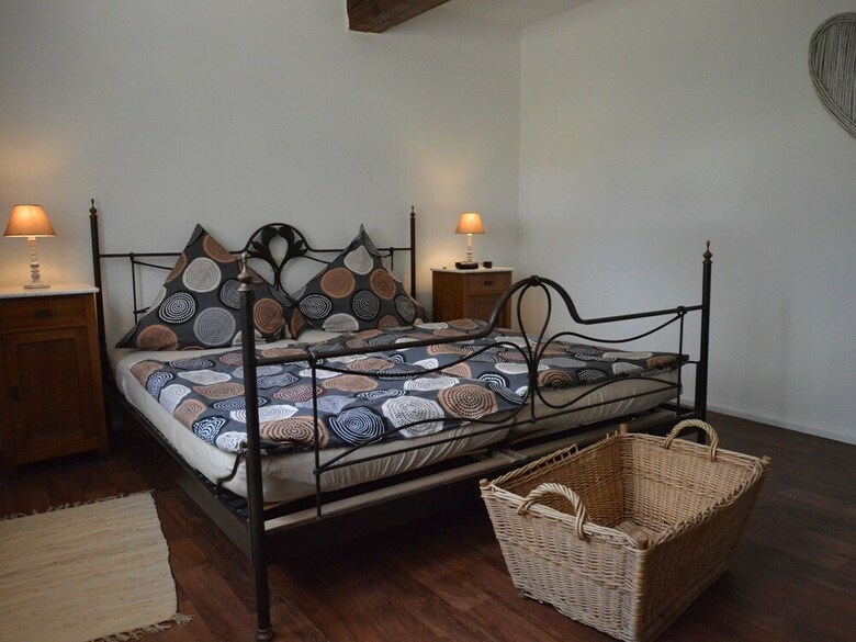 Idyllic Apartment In Hohenstein Near Forest