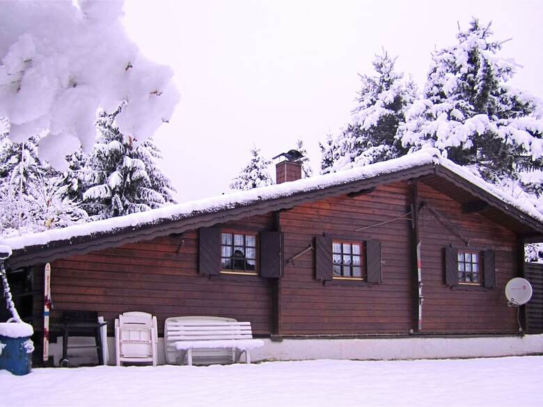 Large Holiday Home In Battenhausen With Garden