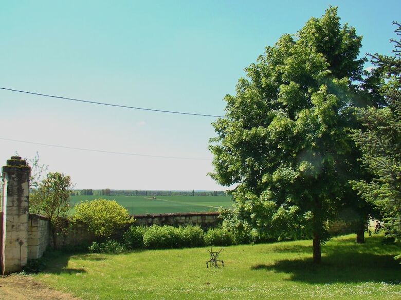 Cozy Holiday Home Near Forest In Lern�