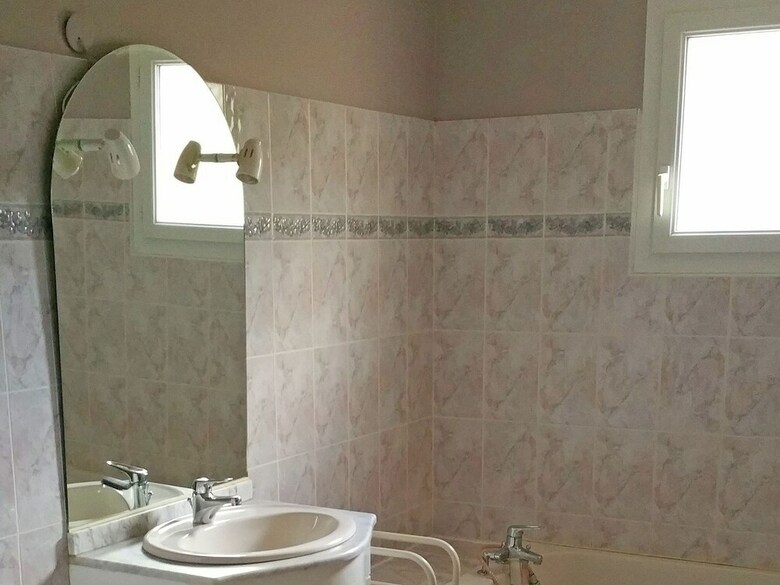 Cozy Villa In Saint-victor-de-malcap With Swimming Pool