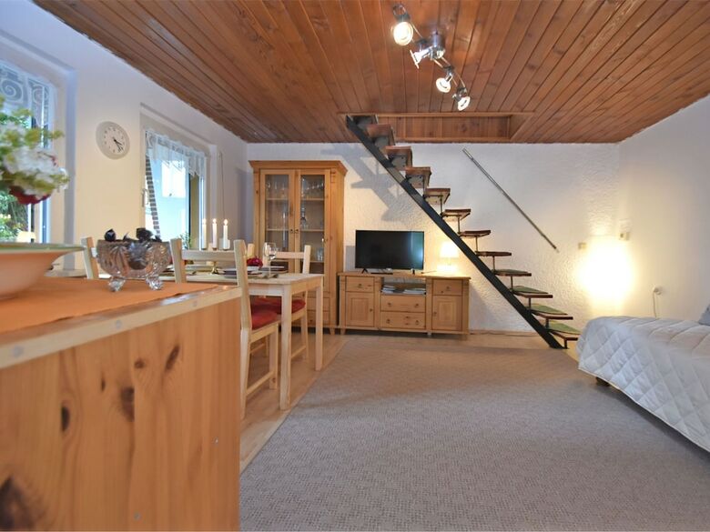 Modern Holiday Home In G�ntersberge With Fish Pond