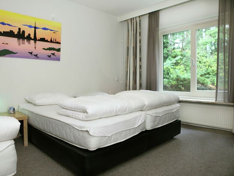 Quaint Villa In Doornspijk With Swimming Pool