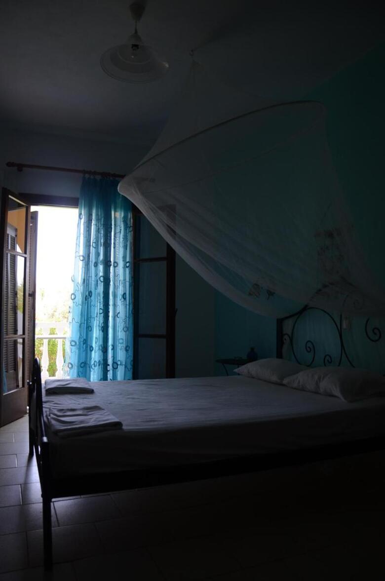 Hotel Studios Petra