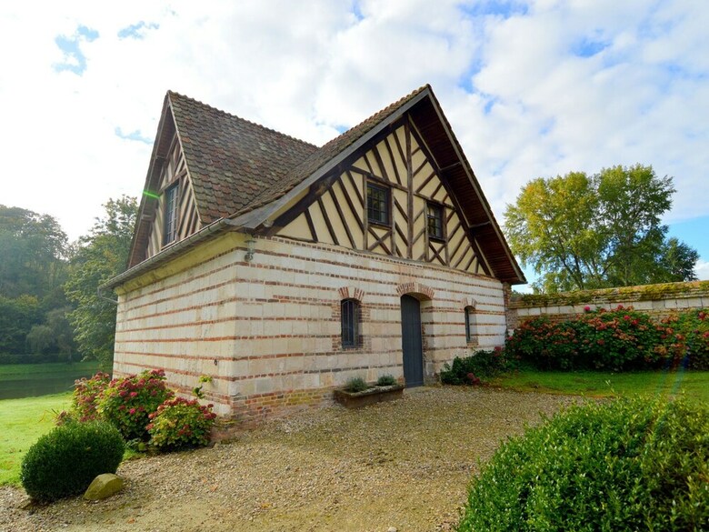 Charming Half-timbered House On Quiet Waterside Between Abbeville And Amiens