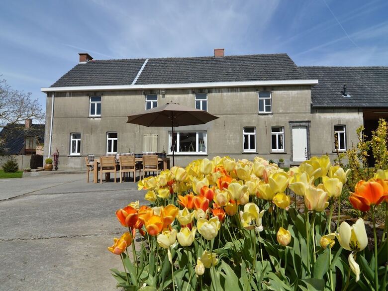 Traditional Holiday Home In Zwalm With Garden