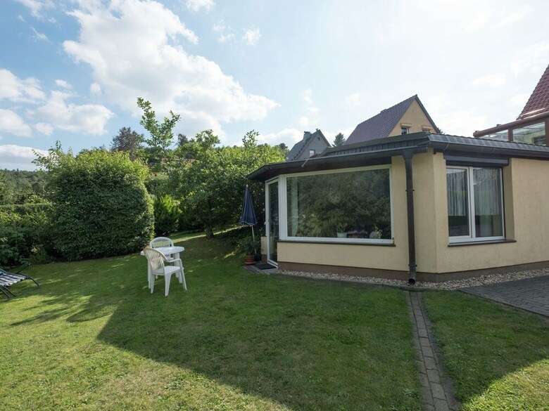 Cosy Bungalow In Gernrode Near The Forest