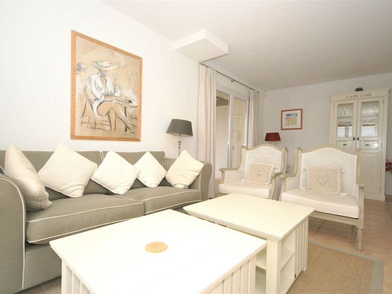Modern Villa In Saumane-de-vaucluse With Swimming Pool