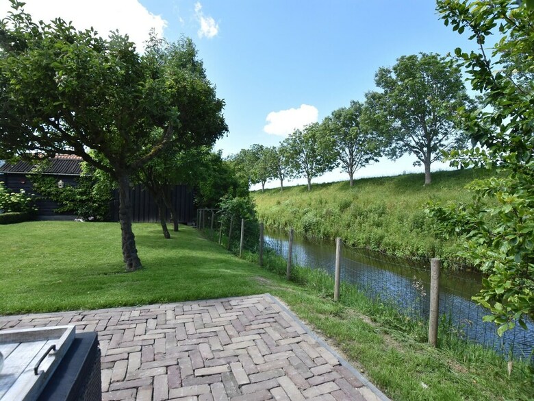 Modern Holiday Home In Sluis With A Garden