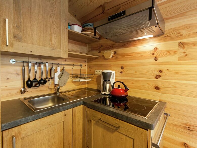 Cosy Chalet In Bomal-sur-ourthe With Terrace