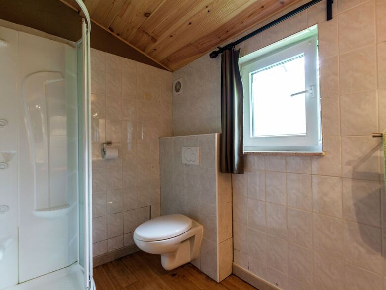 Cosy Chalet In Bomal-sur-ourthe With Terrace