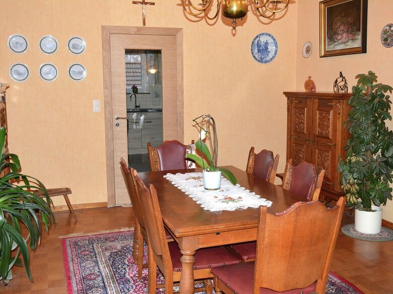 A Villa Perfectly Situated In Spa, Between The Town Centre And The Forest