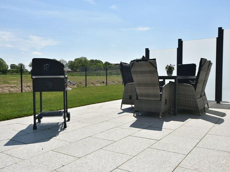 Luxurious Holiday Home In K�hlungsborn With Terrace