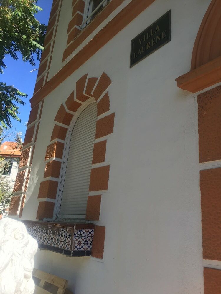 Hostal Villa Laurene - Hostel