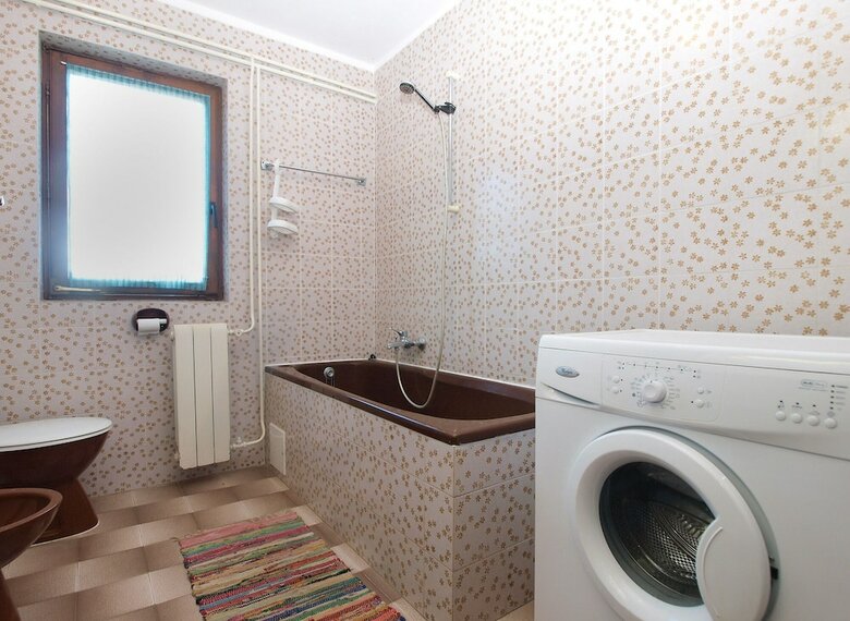 Apartment 1794