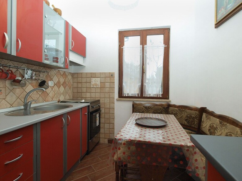 Apartment 1775
