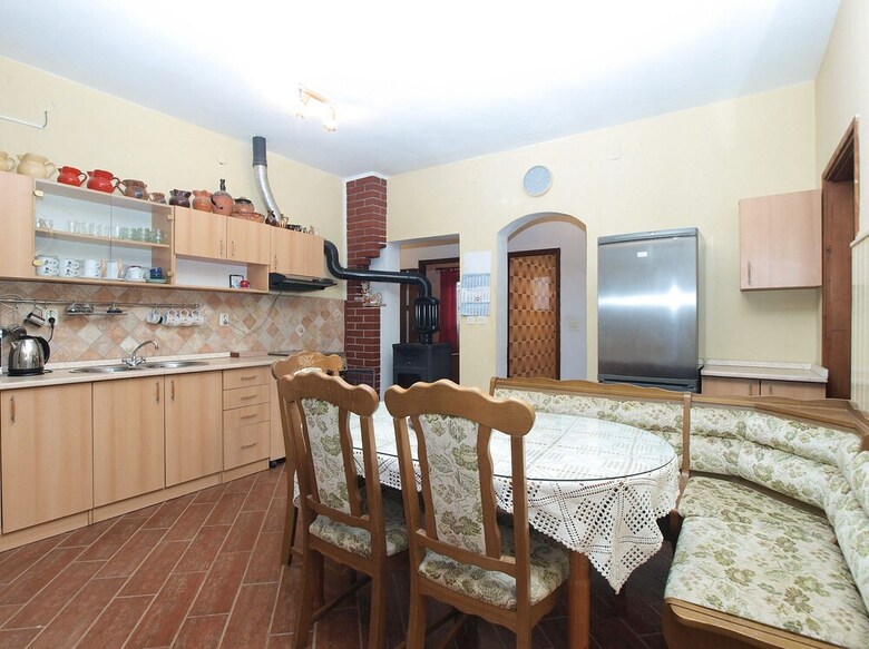 Apartment 1775