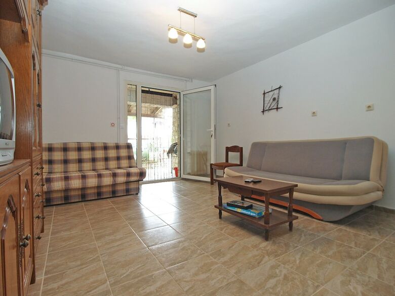 Apartment 1954