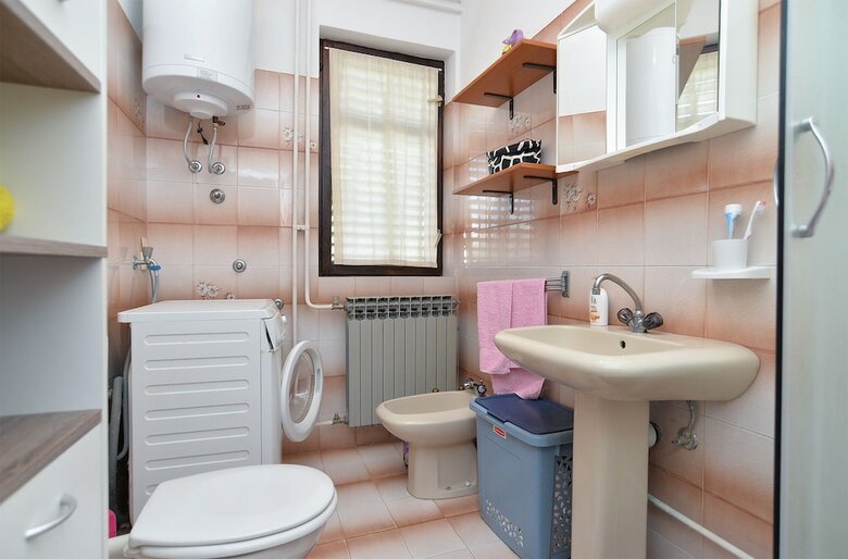 Apartment 1956
