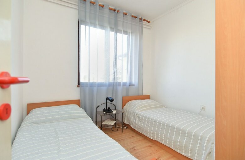 Apartment 1956
