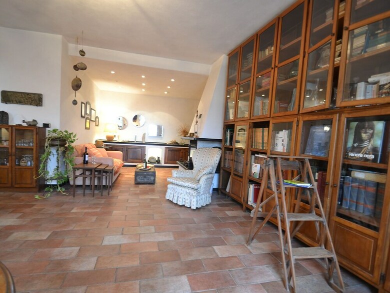 Villa In Rapallo With Terrace, Garden, Veranda, Barbecue