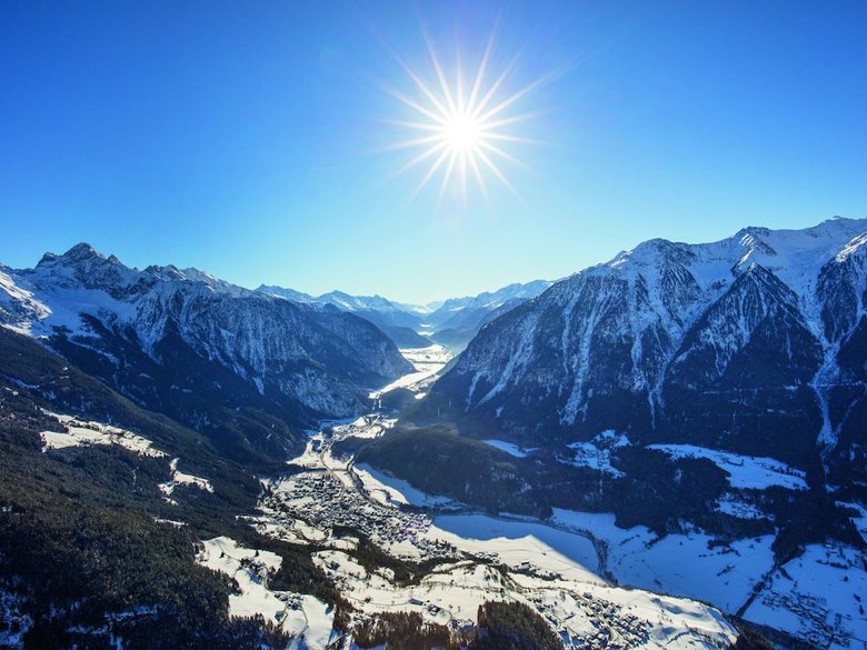 Pretty Apartment In Oetz With Balcony, Ski Storage, Parking