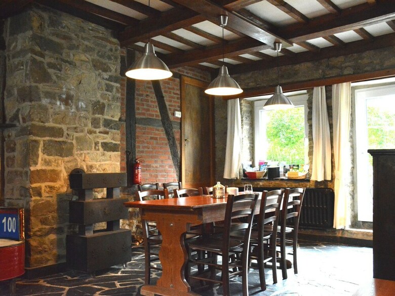 Vintage Holiday Home In Vencimont With Terrace