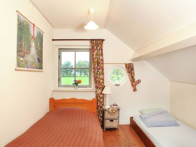 Ranquil Holiday Home In Bronckhorst Near Forest"