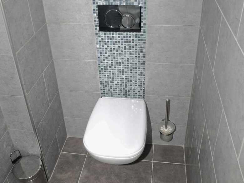 Spacious Holiday Home In Anglars-nozac With Swimming Pool