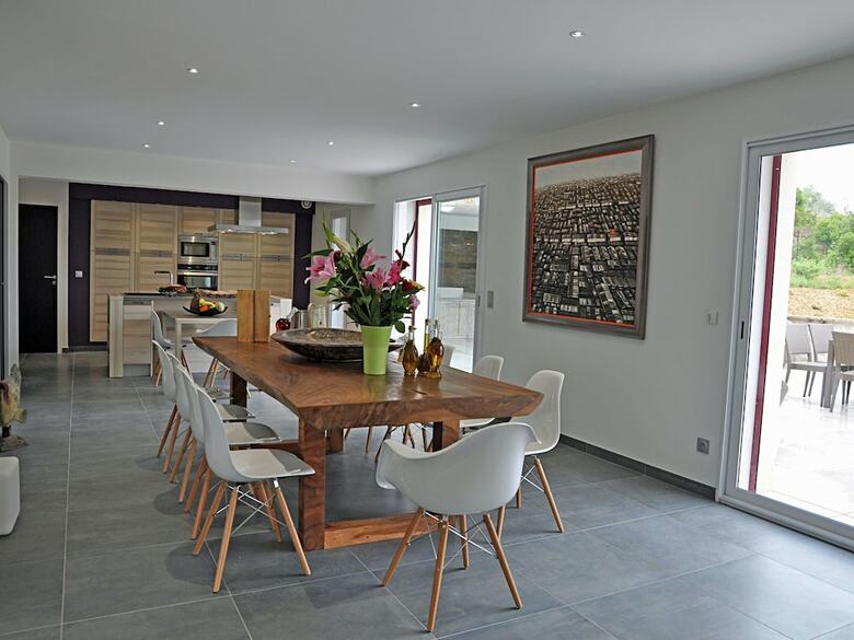 Magnificent Villa In Saint-ambroix With Artistic Interiors & Pool