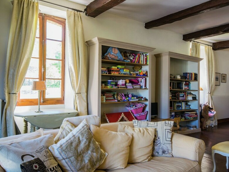 Luxurious Holiday Home In Buzon With Private Pool