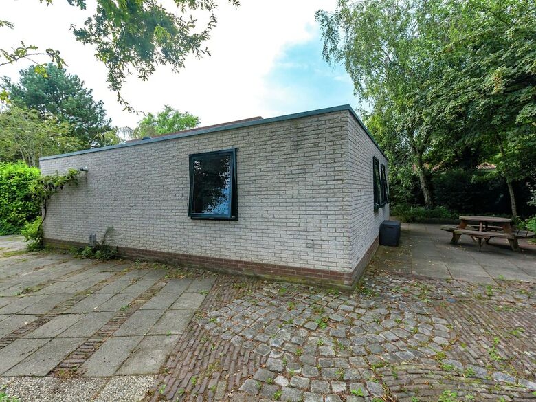 Comfortable, Detached Bungalow (65 M2