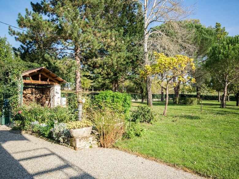 Cozy Holiday Home In Montayral With Swimming Pool