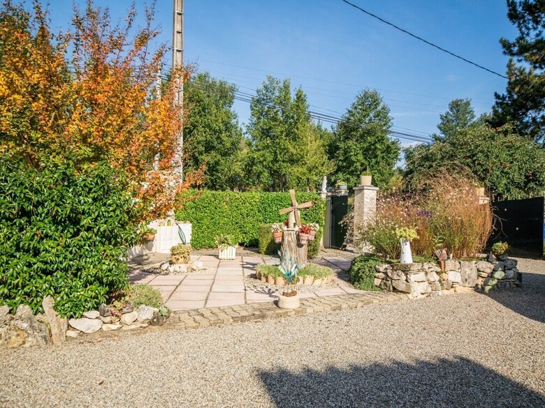 Cozy Holiday Home In Montayral With Swimming Pool