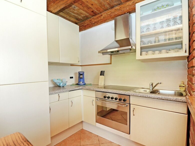 Lovely Villa In Ka?telir Croatia With Private Pool