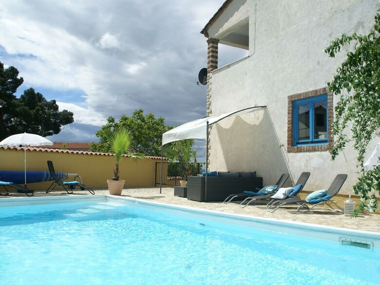 Lovely Villa In Ka?telir Croatia With Private Pool