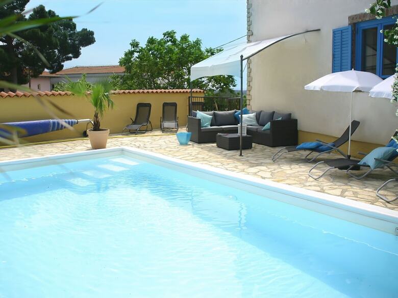 Lovely Villa In Ka?telir Croatia With Private Pool