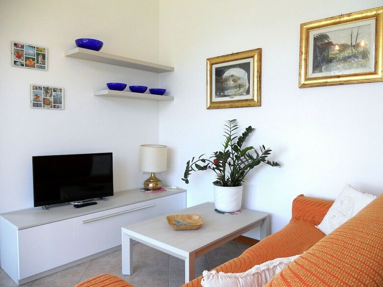 Spacious Apartment With Swimming Pool In Gravedona