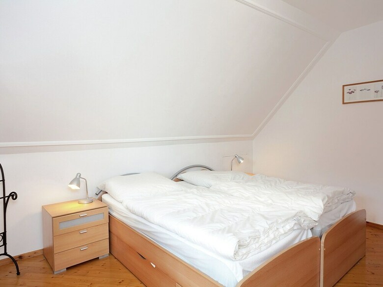 Cosy Chalet In M�hlbach With Private Garden